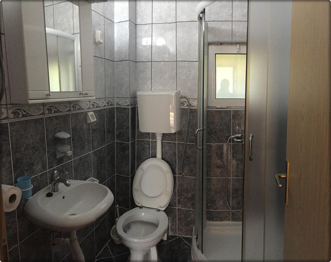 Apartmani Labovic Budva Bagian luar foto
